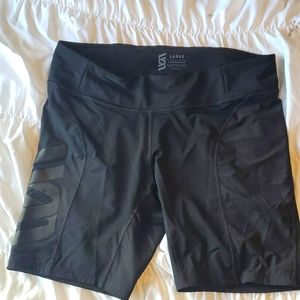 Compression shorts